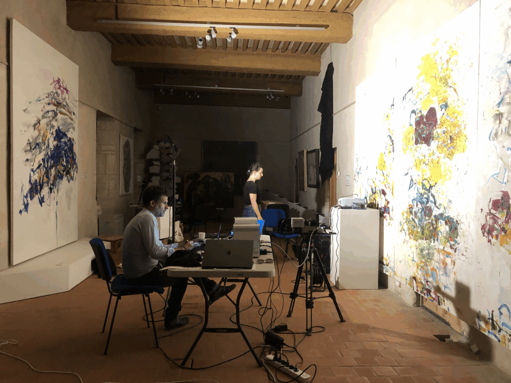 Triptyque de Joan Mitchell "Sans titre" de 1969 en cours d'analyse par Mathieu Thoury et Chloë Coustet